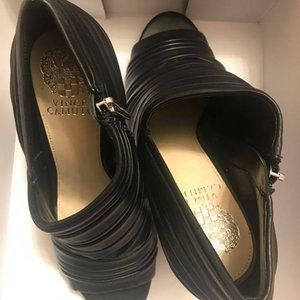 Vince Camuto sharp black Anara bootie!